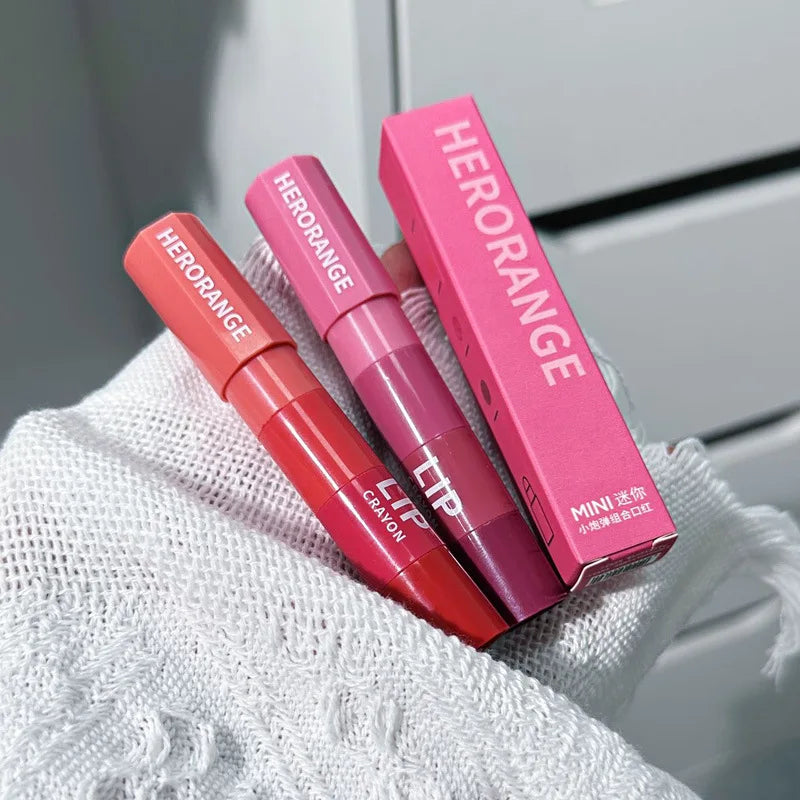 Mini Matte Lipstick Set – 4-Color Velvet Red Combo, Non-Stick Lip Gloss Kit