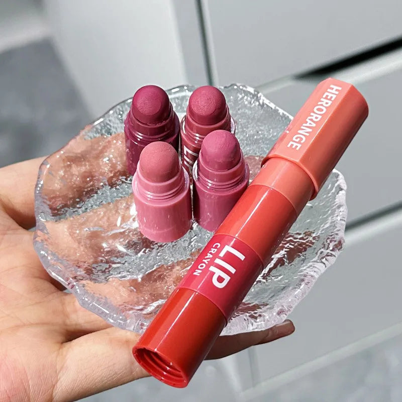 Mini Matte Lipstick Set – 4-Color Velvet Red Combo, Non-Stick Lip Gloss Kit